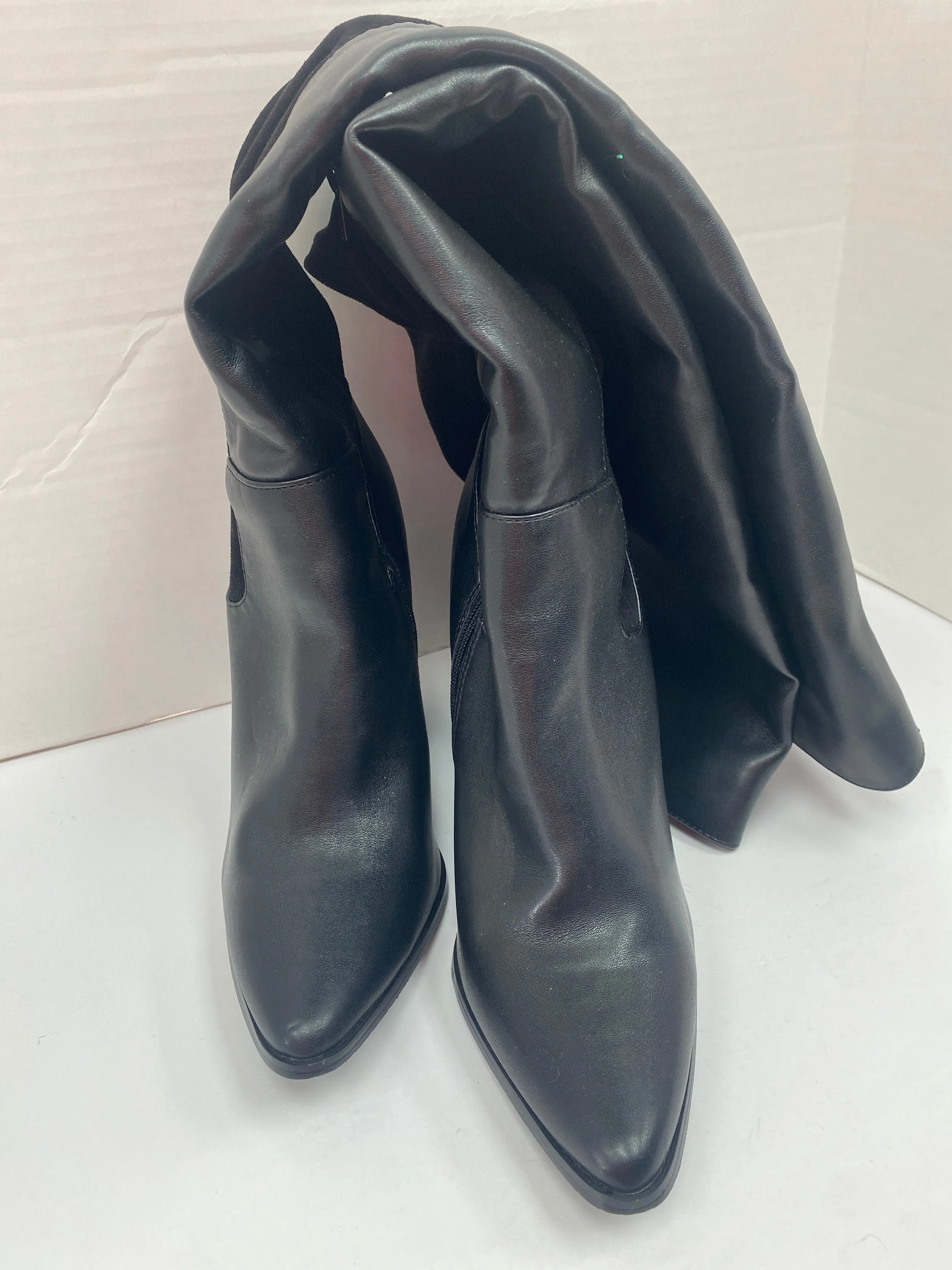 Black Boots Over-the-knee Heels Nine West, Size 10.5