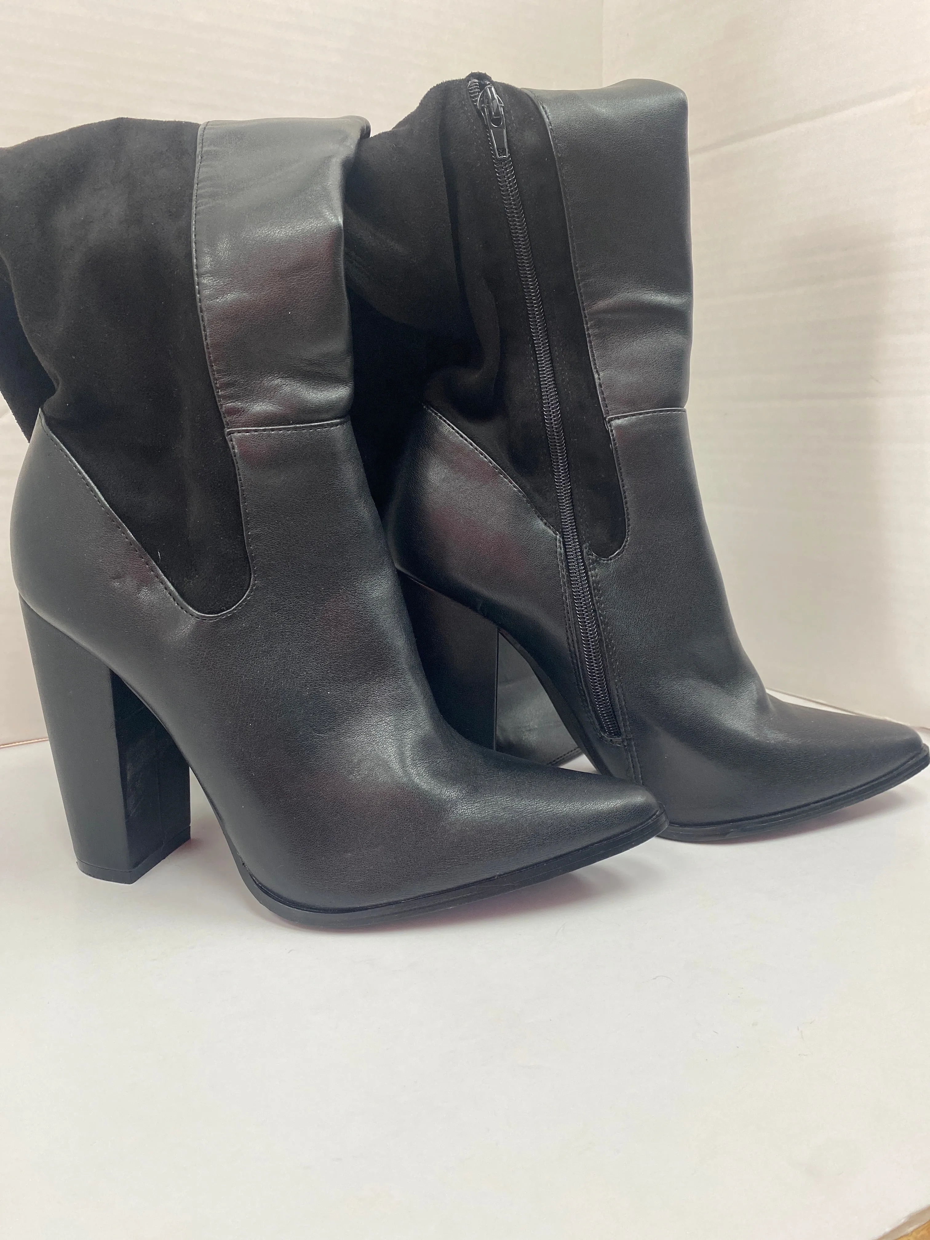 Black Boots Over-the-knee Heels Nine West, Size 10.5