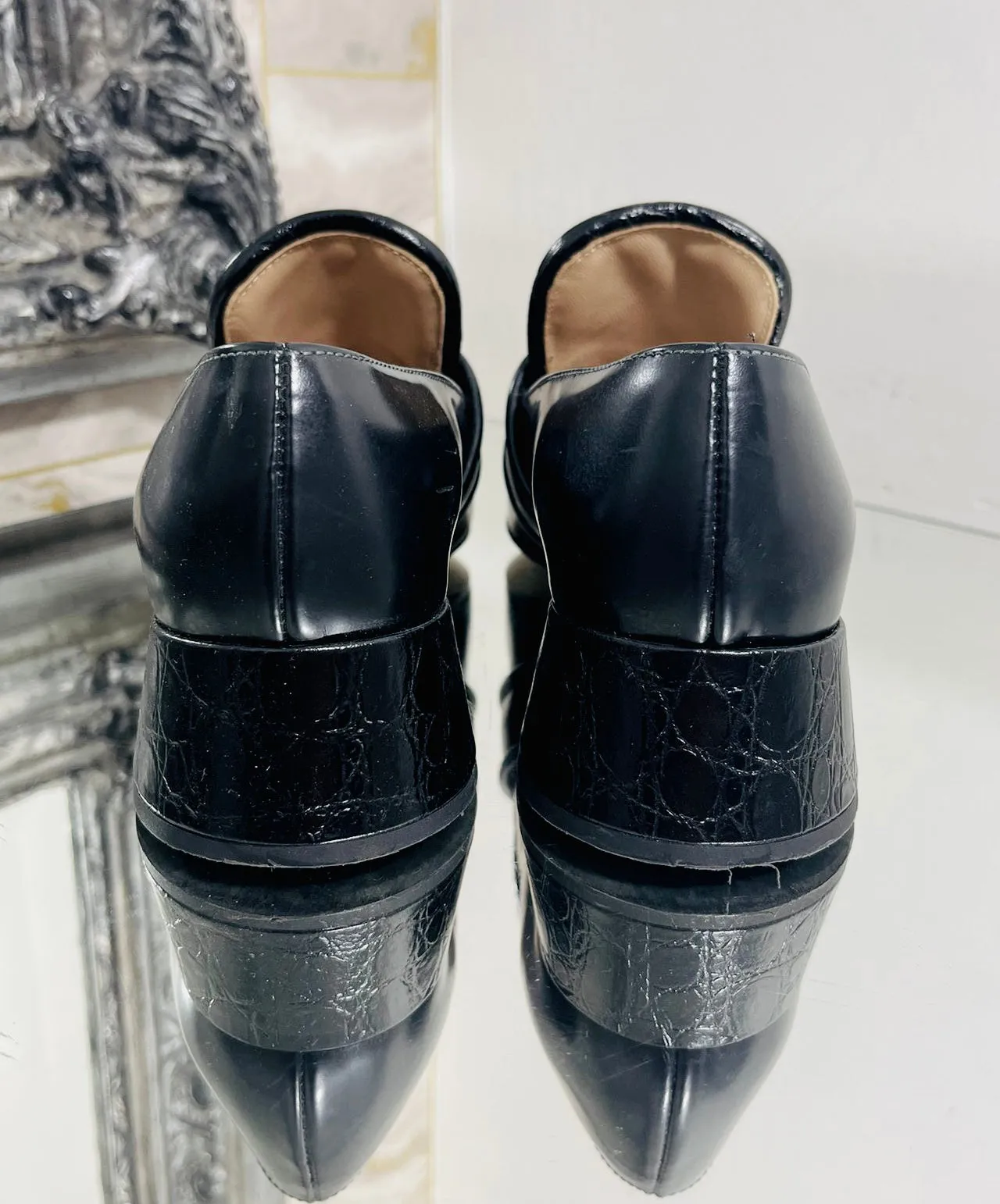 Chloe Croc Embossed Logo Leather Loafers. Size 35.5