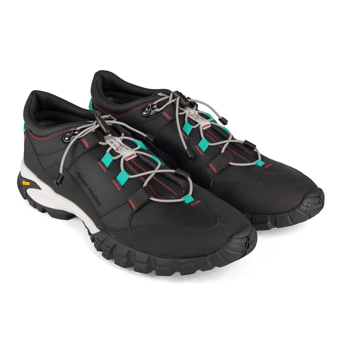 FREETIME 120 Black <br>Training Shoes