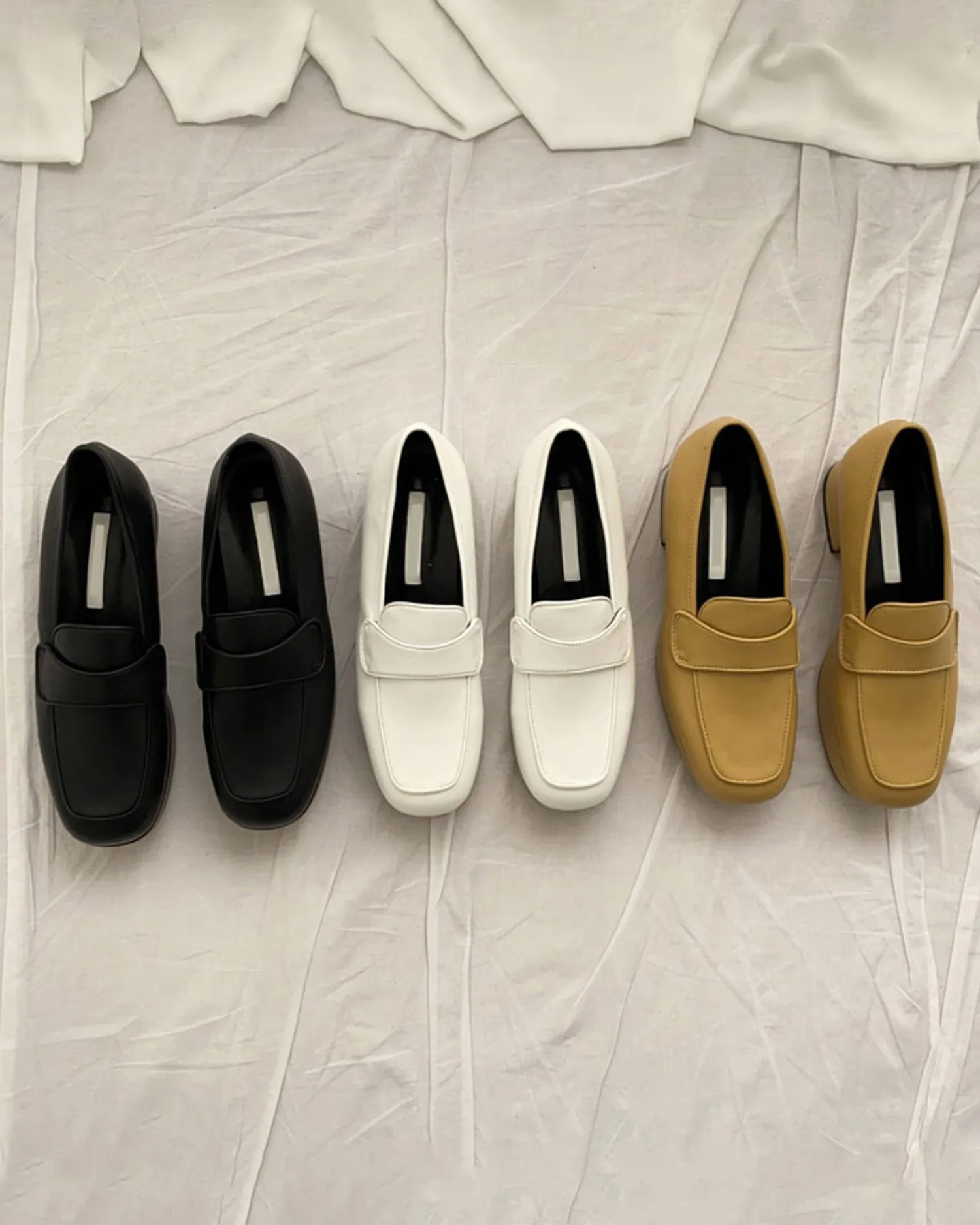 Mara Loafers (Pre-order)