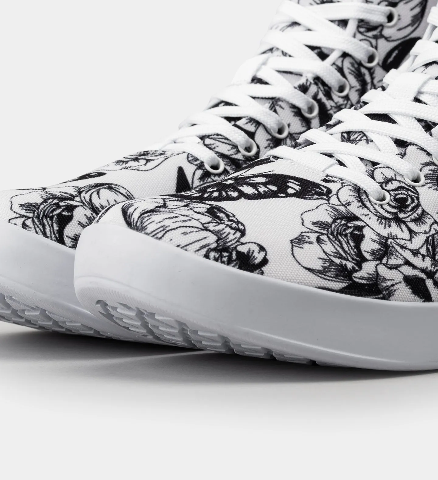 Men's Floral High-Top Canvas Trainer