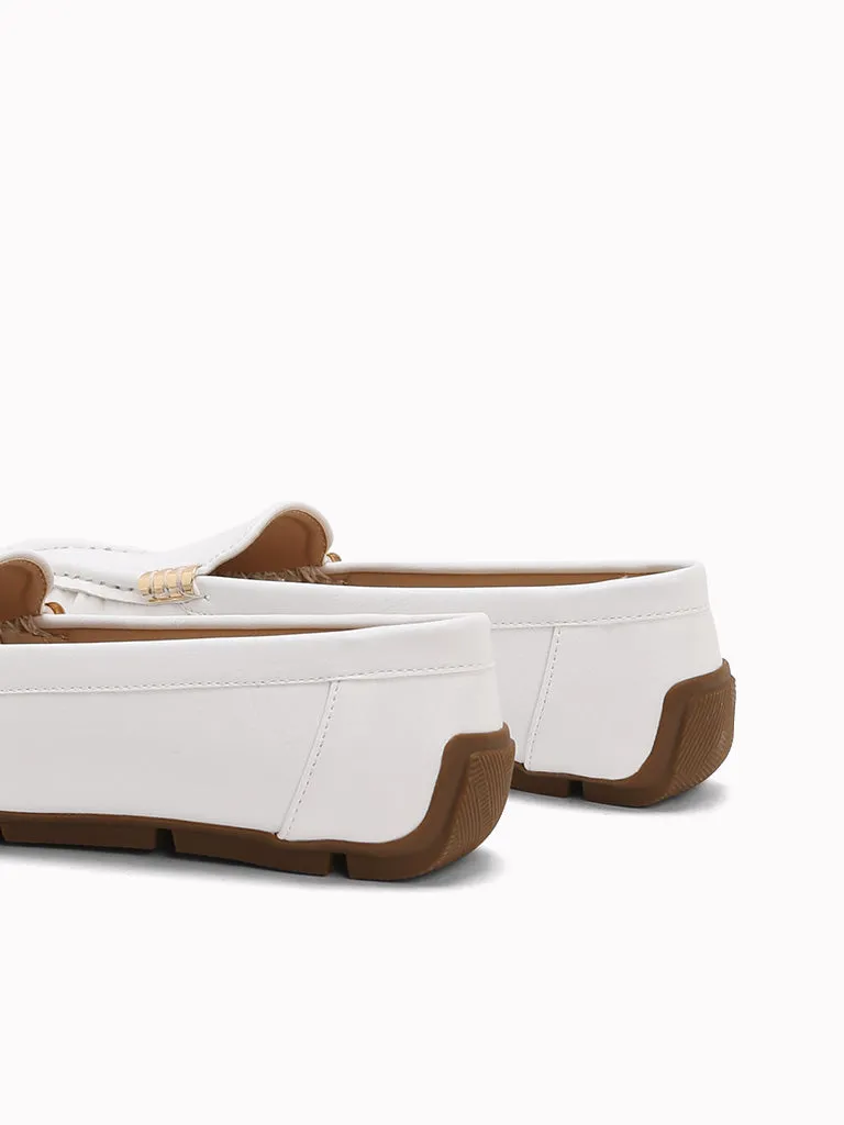 Zora Flat Loafers